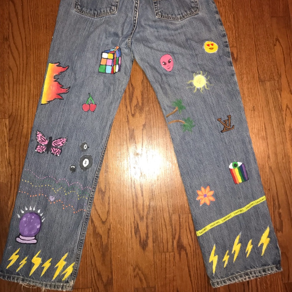 Vintage and trendy hand painted vsco mom jeans